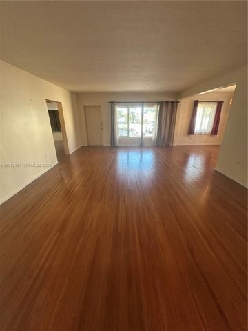 5651 NW 3rd St, Miami, FL 33126