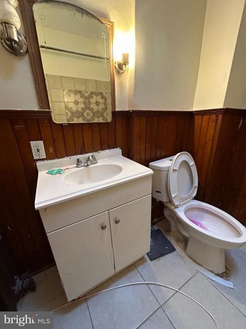 6517 EDMUND ST, Philadelphia, PA 19135