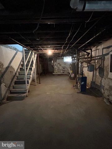 6517 EDMUND ST, Philadelphia, PA 19135