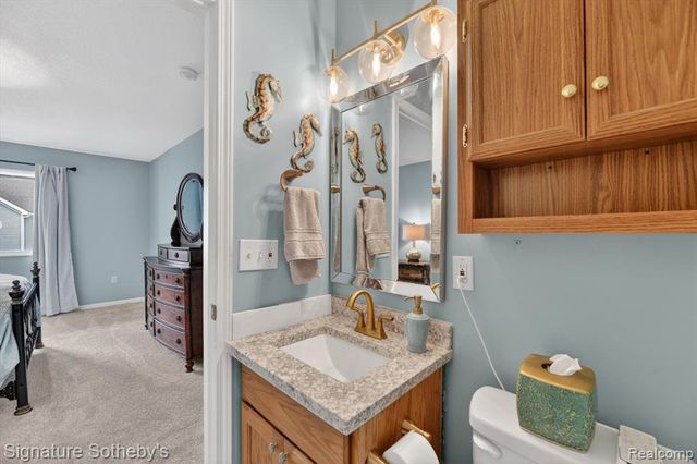 1155 S Lake Drive 71, Novi, MI 48377