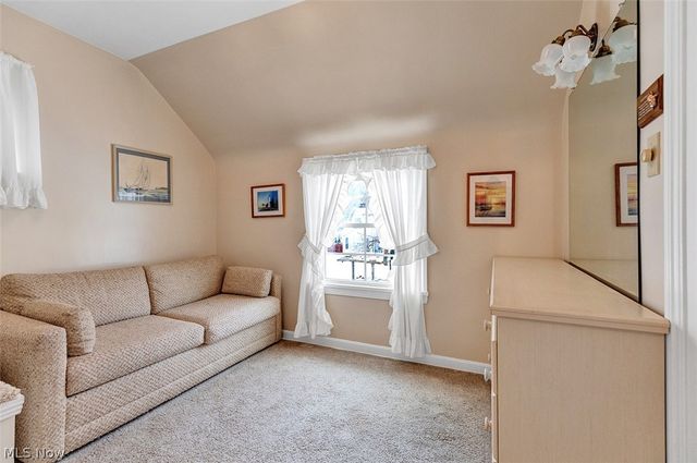 20718 Stanford Avenue, Fairview Park, OH 44126