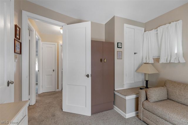 20718 Stanford Avenue, Fairview Park, OH 44126