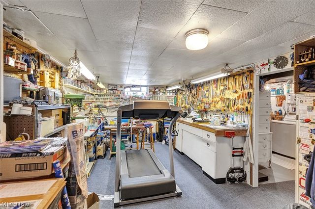 20718 Stanford Avenue, Fairview Park, OH 44126