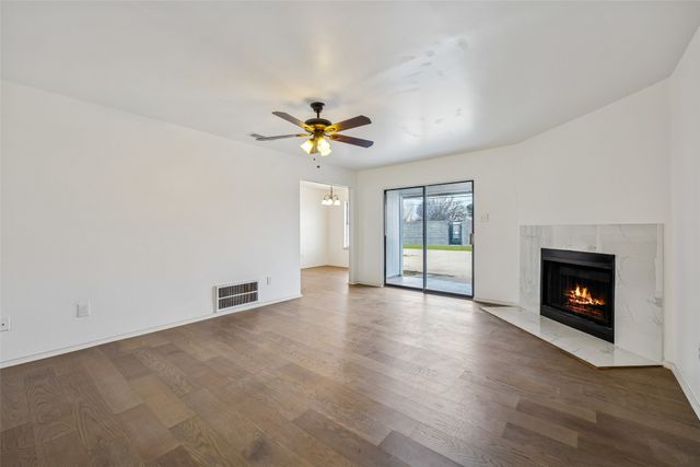 2726 Sherry Street, Arlington, TX 76014