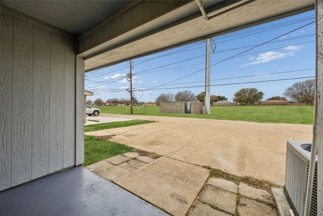 2726 Sherry Street, Arlington, TX 76014