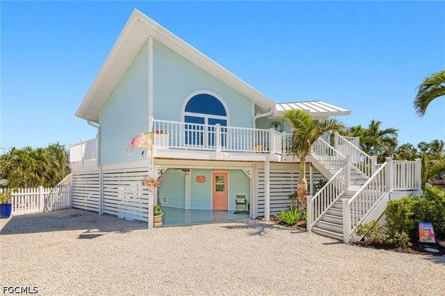 970 Sand Castle RD, Sanibel, FL 33957