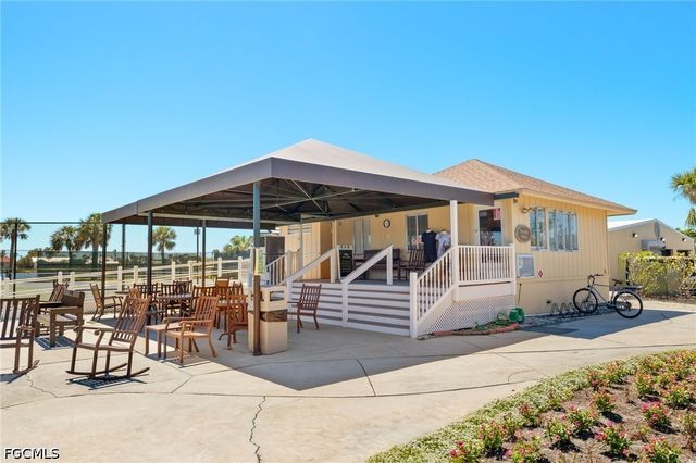 970 Sand Castle RD, Sanibel, FL 33957