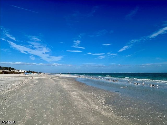 970 Sand Castle RD, Sanibel, FL 33957