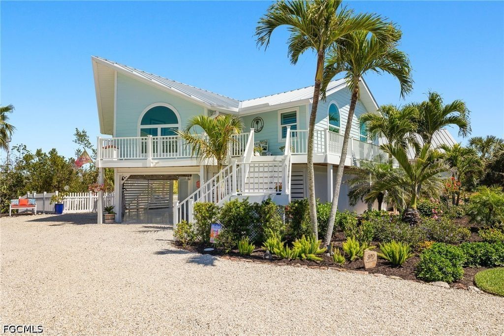 970 Sand Castle RD, Sanibel, FL 33957