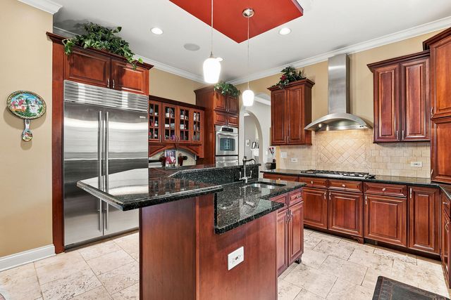 1008 Meadow Road, Northbrook, IL 60062