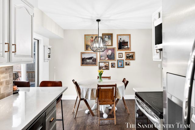 1703 Columbus Avenue, Norton Shores, MI 49441