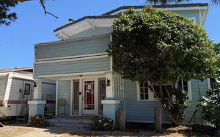 228 Avenue C, Redondo Beach, CA 90277