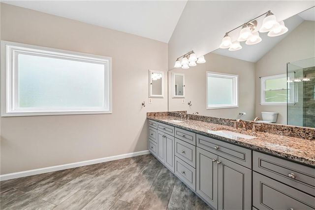 1184 Staples Drive SW, Lilburn, GA 30047