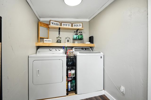 510 Maple Avenue, Woodward, IA 50276