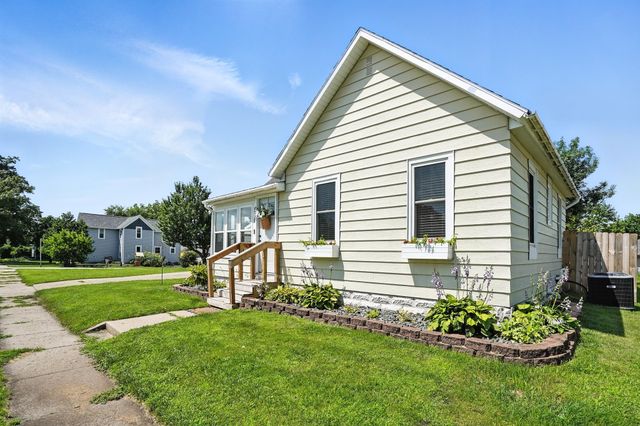 510 Maple Avenue, Woodward, IA 50276