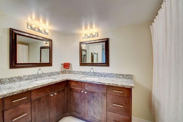 900 Scotia Drive 105, Hypoluxo, FL 33462