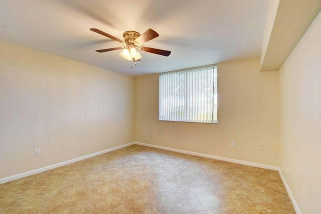 900 Scotia Drive 105, Hypoluxo, FL 33462