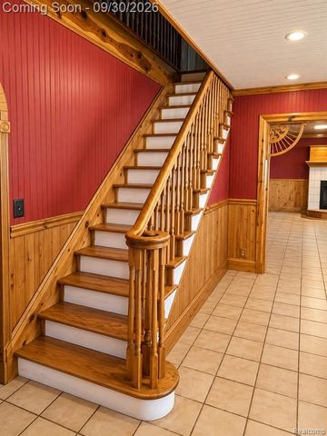 4140 Edgewood Street, Dearborn Heights, MI 48125