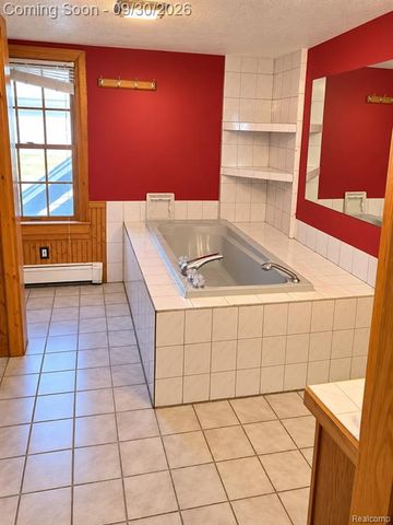 4140 Edgewood Street, Dearborn Heights, MI 48125