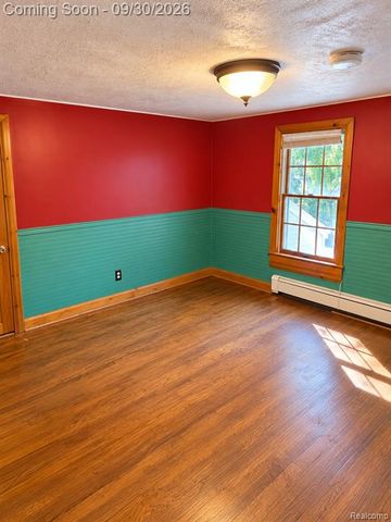 4140 Edgewood Street, Dearborn Heights, MI 48125