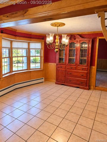 4140 Edgewood Street, Dearborn Heights, MI 48125