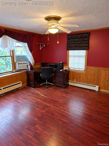 4140 Edgewood Street, Dearborn Heights, MI 48125