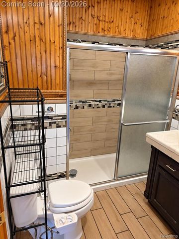 4140 Edgewood Street, Dearborn Heights, MI 48125