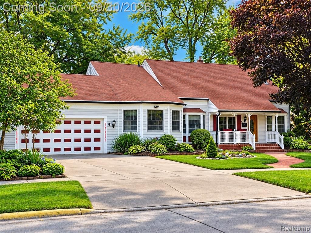 4140 Edgewood Street, Dearborn Heights, MI 48125
