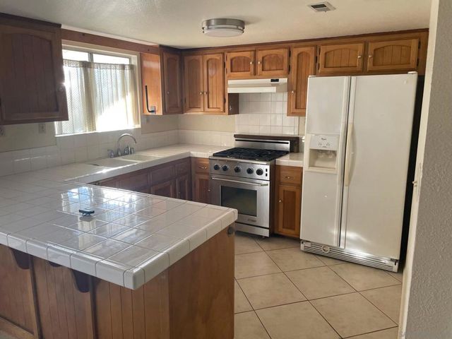 273 Date Avenue, Imperial Beach, CA 91932