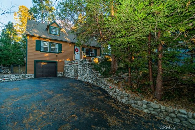 627 Rose Lane, Twin Peaks, CA 92391