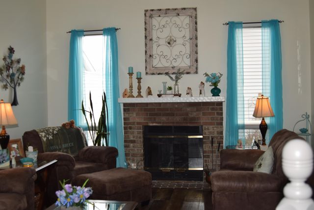 242 Bluegrass Drive, Schererville, IN 46375