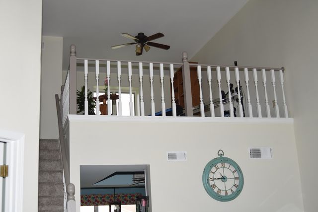 242 Bluegrass Drive, Schererville, IN 46375