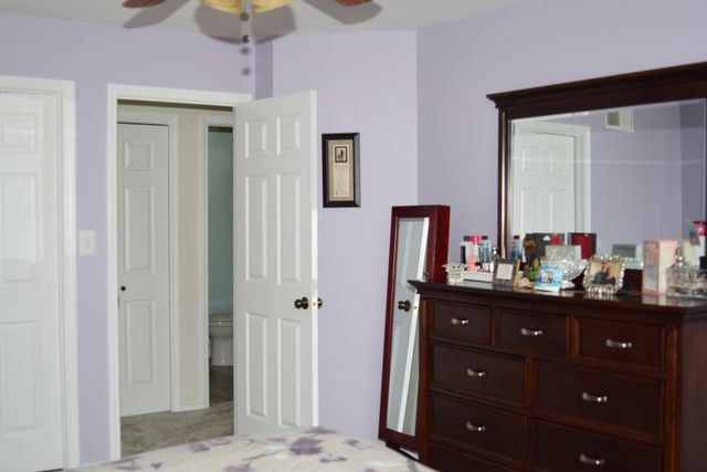 242 Bluegrass Drive, Schererville, IN 46375