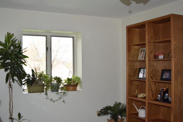 242 Bluegrass Drive, Schererville, IN 46375