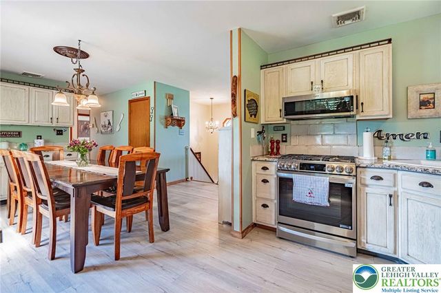 341 Lower Green Hill Road, Polk Twp, PA 18058