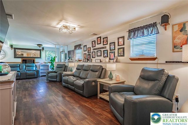 341 Lower Green Hill Road, Polk Twp, PA 18058