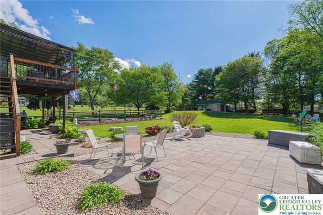 341 Lower Green Hill Road, Polk Twp, PA 18058