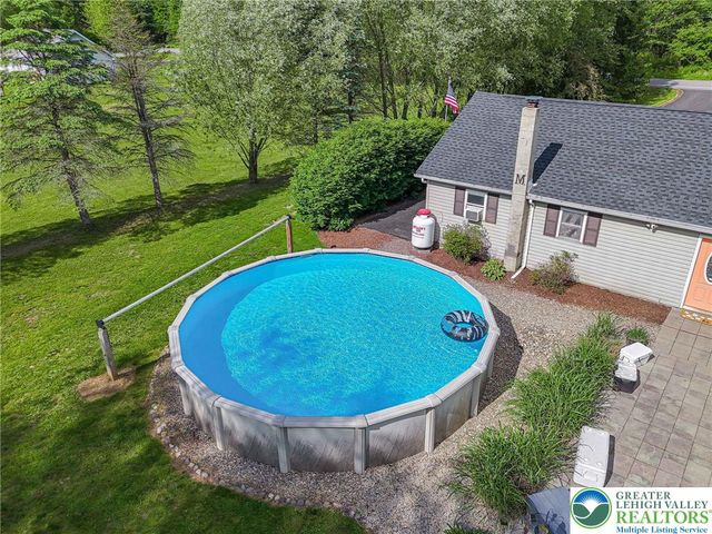 341 Lower Green Hill Road, Polk Twp, PA 18058