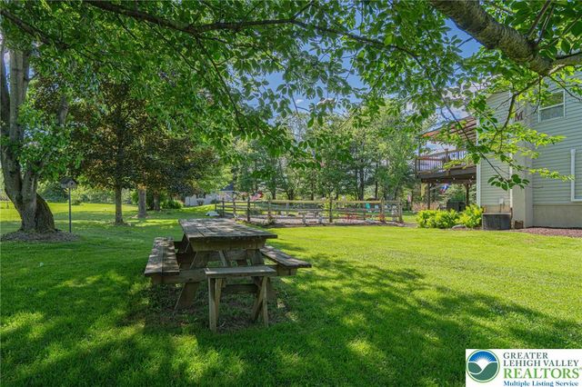 341 Lower Green Hill Road, Polk Twp, PA 18058