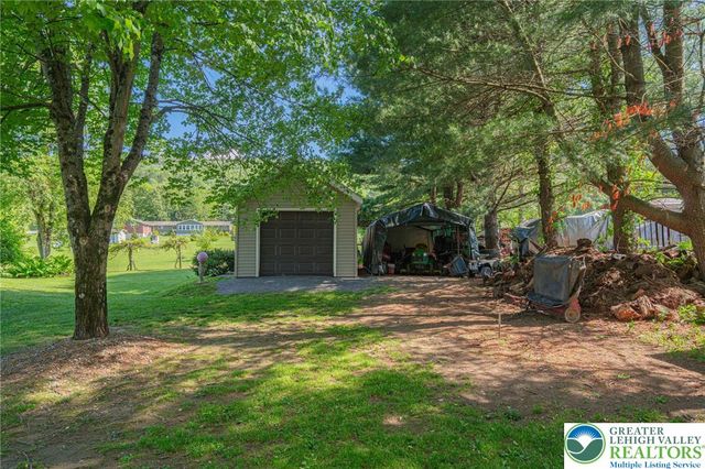 341 Lower Green Hill Road, Polk Twp, PA 18058