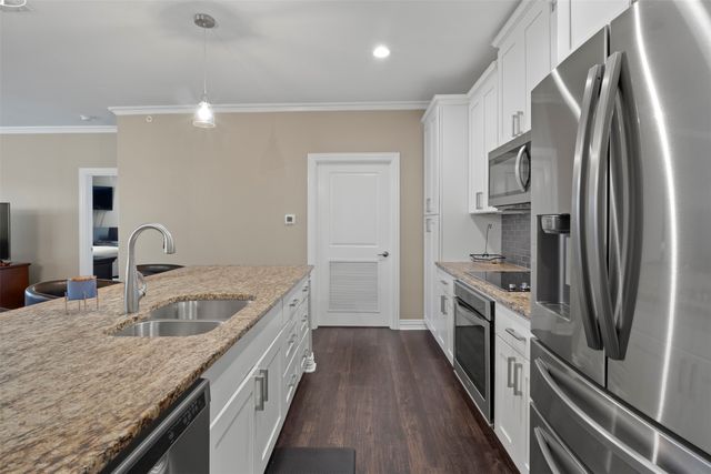 2500 King Arthur Boulevard 309, Lewisville, TX 75056