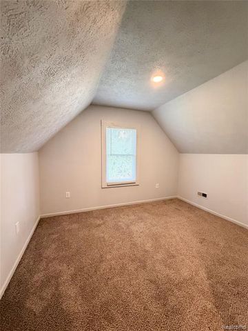 4487 French Road, Detroit, MI 48214
