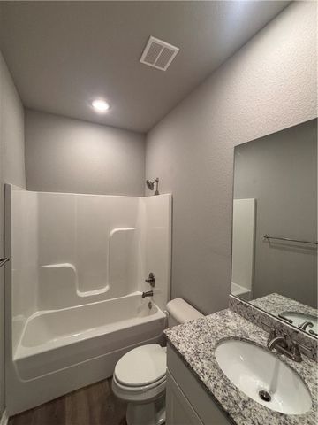 321 Grove Lane, Bentonville, AR 72713