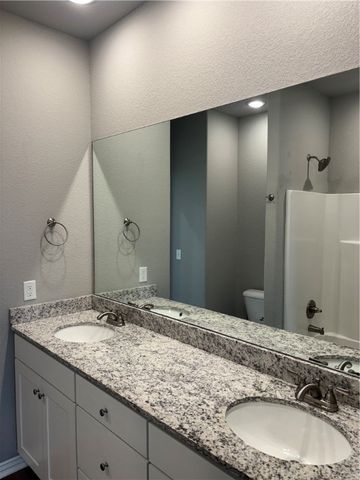 321 Grove Lane, Bentonville, AR 72713