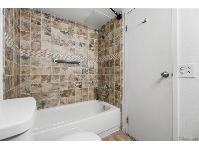 7801 W 35th Ave 210, Wheat Ridge, CO 80033