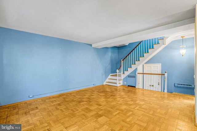 1119 BEVERLEY DR, Alexandria, VA 22302