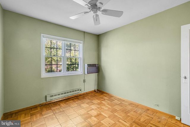 1119 BEVERLEY DR, Alexandria, VA 22302