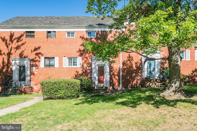 1119 BEVERLEY DR, Alexandria, VA 22302