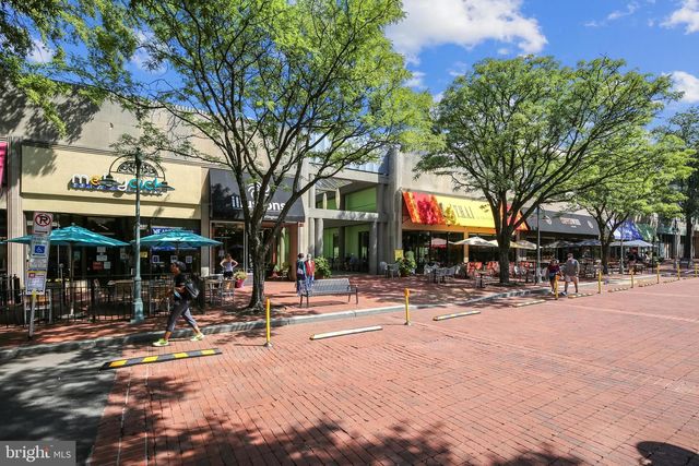 1119 BEVERLEY DR, Alexandria, VA 22302