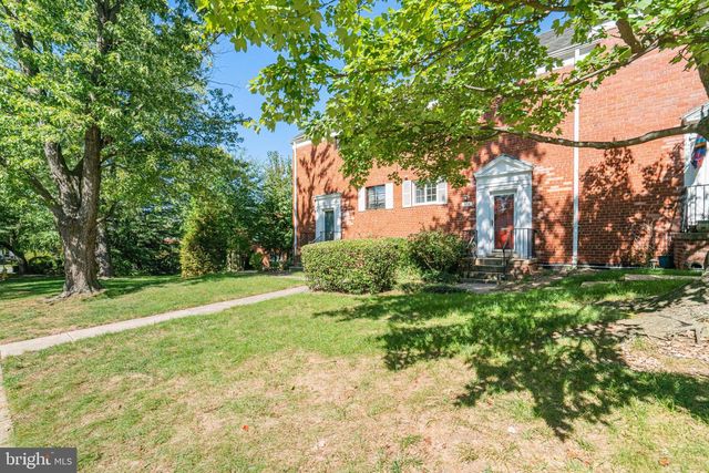 1119 BEVERLEY DR, Alexandria, VA 22302